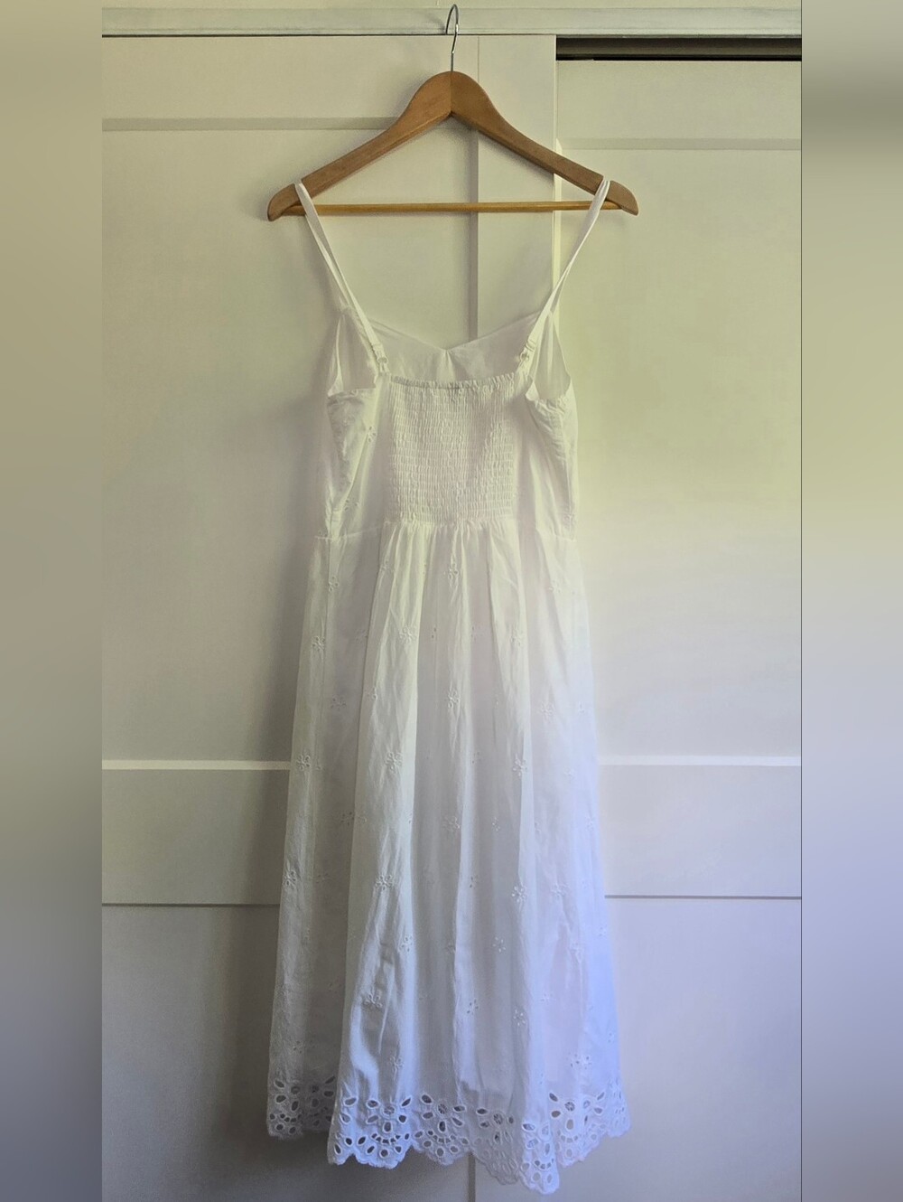 Old Navy Fit & Flare Eyelet White Midi Dress Size Small - Picture 2 of 7